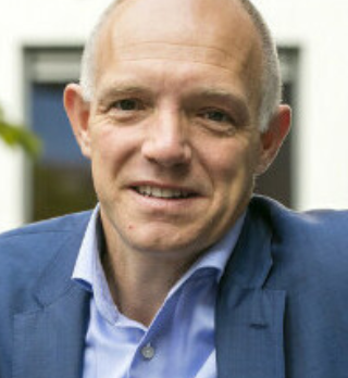 Dr. Koen Vandenbempt